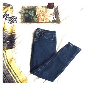 Dark denim skinny jeans